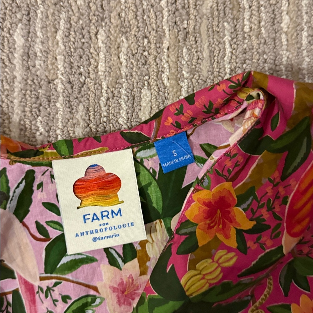 Farm Rio blouse - Picture 2 of 6